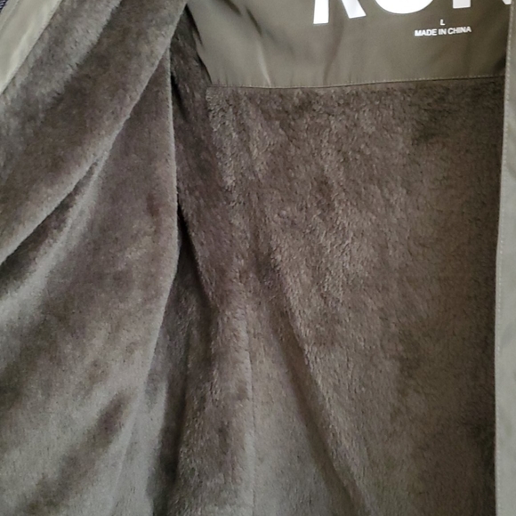 Jacket - Picture 3 of 7